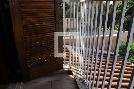 Casa à venda com 299m², 3 quartos e 4 vagasVaranda do quarto 2