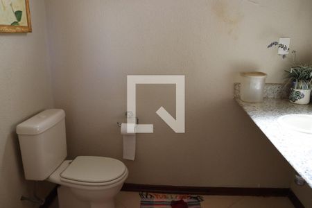 Casa à venda com 299m², 3 quartos e 4 vagasLavabo