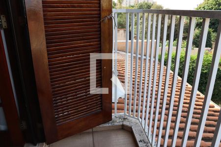 Casa à venda com 299m², 3 quartos e 4 vagasVaranda do quarto 3