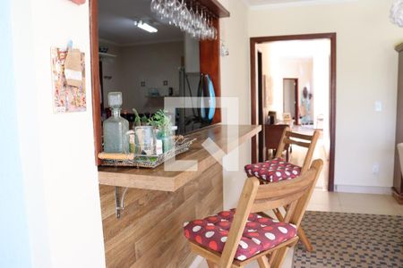 Casa à venda com 299m², 3 quartos e 4 vagasDetalhe da sala de jantar 