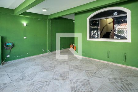 Casa à venda com 158m², 4 quartos e 2 vagas Casa à venda com 158m², 4 quartos e 2 vagasGaragem