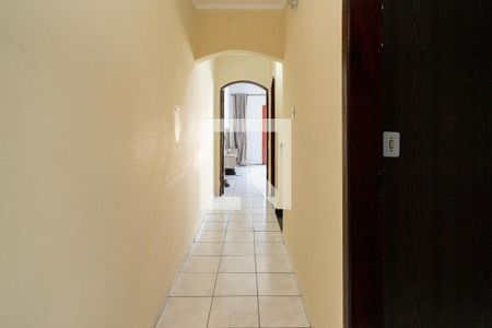 Casa à venda com 158m², 4 quartos e 2 vagas Casa à venda com 158m², 4 quartos e 2 vagasCorredor - Quartos