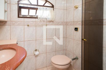 Casa à venda com 158m², 4 quartos e 2 vagas Casa à venda com 158m², 4 quartos e 2 vagasBanheiro - Suíte 2