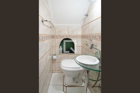 Casa à venda com 158m², 4 quartos e 2 vagas Casa à venda com 158m², 4 quartos e 2 vagasLavabo