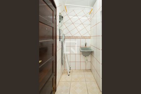 Casa à venda com 158m², 4 quartos e 2 vagas Casa à venda com 158m², 4 quartos e 2 vagasÁrea de Serviço