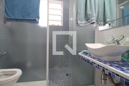 Casa à venda com 300m², 5 quartos e 2 vagasBanheiro