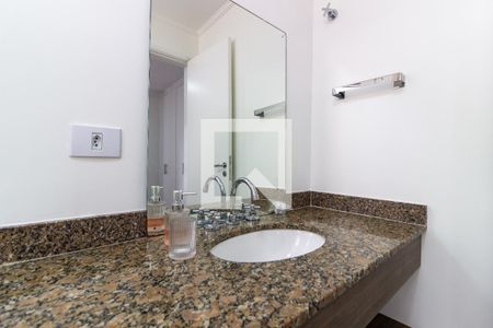 Apartamento à venda com 200m², 4 quartos e 4 vagasBanheiro da Suíte 2