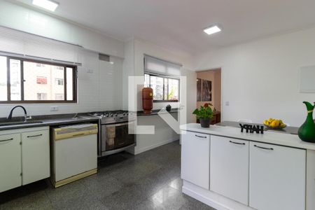 Apartamento à venda com 200m², 4 quartos e 4 vagasCozinha