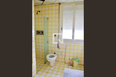 Casa à venda com 1500m², 5 quartos e NaN vagas Casa à venda com 1500m², 5 quartos e NaN vagasBanheiro da Suíte 1