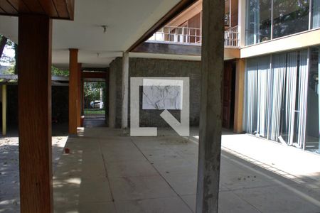 Casa à venda com 1500m², 5 quartos e NaN vagas Casa à venda com 1500m², 5 quartos e NaN vagasÁrea externa