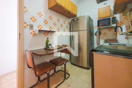 Apartamento para alugar com 72m², 2 quartos e 1 vagaCozinha