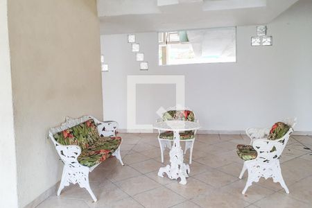 Apartamento para alugar com 72m², 2 quartos e 1 vagaÁrea comum