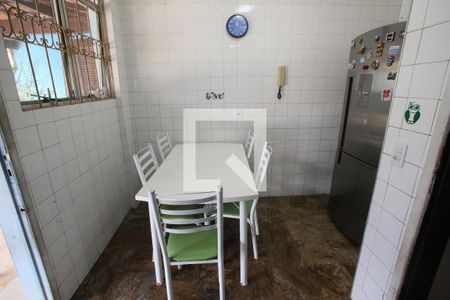 Casa à venda com 350m², 7 quartos e 1 vaga Casa à venda com 350m², 7 quartos e 1 vagaCopa