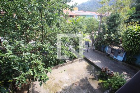 Casa à venda com 350m², 7 quartos e 1 vaga Casa à venda com 350m², 7 quartos e 1 vagaVista da Varanda