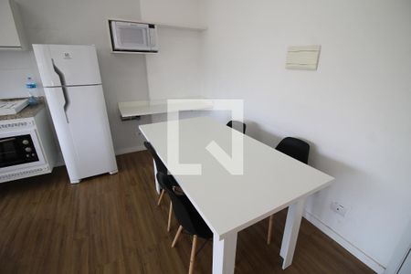 Cozinha de apartamento para alugar com 1 quarto, 42m² em Vila Formosa, São Paulo