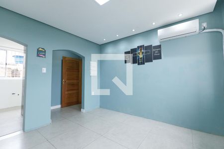 Sala de apartamento à venda com 3 quartos, 80m² em Passo D’areia, Porto Alegre