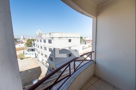 Varanda da Sala de apartamento para alugar com 2 quartos, 61m² em Parque Santo Antônio, Taubaté