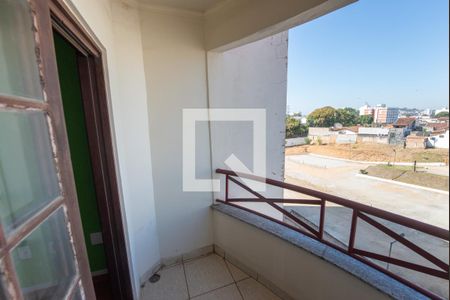 Varanda da Sala de apartamento para alugar com 2 quartos, 61m² em Parque Santo Antônio, Taubaté