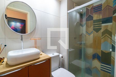 Apartamento à venda com 110m², 2 quartos e 1 vaga Apartamento à venda com 110m², 2 quartos e 1 vagaBanheiro