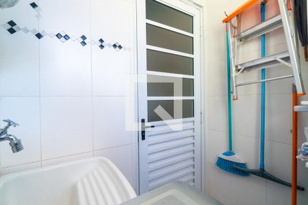 Apartamento à venda com 110m², 2 quartos e 1 vaga Apartamento à venda com 110m², 2 quartos e 1 vagaÁrea de Serviço