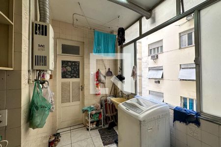 Apartamento à venda com 140m², 3 quartos e 1 vaga Apartamento à venda com 140m², 3 quartos e 1 vagaÁrea de Serviço