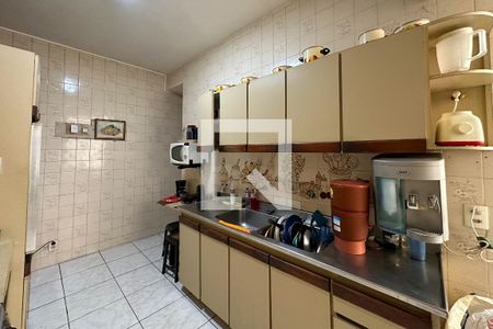 Apartamento à venda com 140m², 3 quartos e 1 vaga Apartamento à venda com 140m², 3 quartos e 1 vagaCozinha
