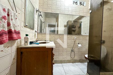 Apartamento à venda com 140m², 3 quartos e 1 vaga Apartamento à venda com 140m², 3 quartos e 1 vagaBanheiro