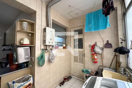 Apartamento à venda com 140m², 3 quartos e 1 vaga Apartamento à venda com 140m², 3 quartos e 1 vagaÁrea de Serviço