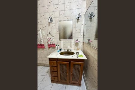 Apartamento à venda com 140m², 3 quartos e 1 vaga Apartamento à venda com 140m², 3 quartos e 1 vagaBanheiro