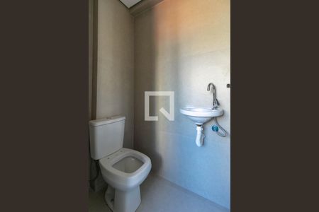 Apartamento à venda com 166m², 3 quartos e 3 vagas Apartamento à venda com 166m², 3 quartos e 3 vagasCozinha e Área de Serviço