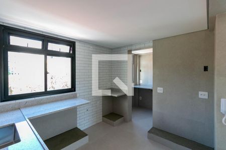 Apartamento à venda com 166m², 3 quartos e 3 vagas Apartamento à venda com 166m², 3 quartos e 3 vagasCozinha e Área de Serviço