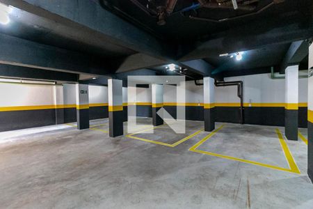 Apartamento à venda com 166m², 3 quartos e 3 vagas Apartamento à venda com 166m², 3 quartos e 3 vagasGaragem