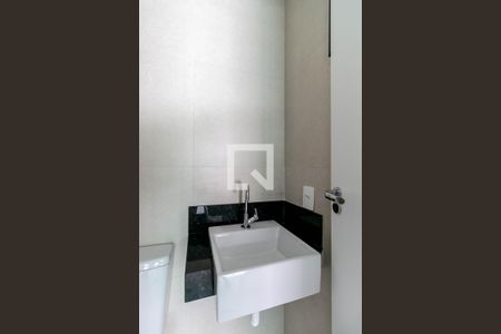 Apartamento à venda com 166m², 3 quartos e 3 vagas Apartamento à venda com 166m², 3 quartos e 3 vagasBanheiro Social 2
