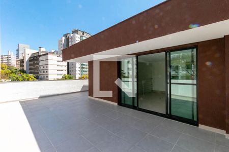 Apartamento à venda com 166m², 3 quartos e 3 vagas Apartamento à venda com 166m², 3 quartos e 3 vagasCobertura