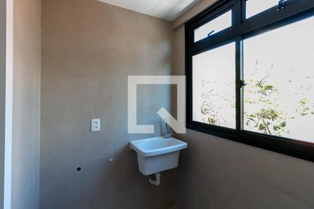 Apartamento à venda com 166m², 3 quartos e 3 vagas Apartamento à venda com 166m², 3 quartos e 3 vagasCozinha e Área de Serviço