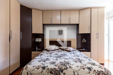 Casa à venda com 254m², 4 quartos e 8 vagas Casa à venda com 254m², 4 quartos e 8 vagasSuite 3