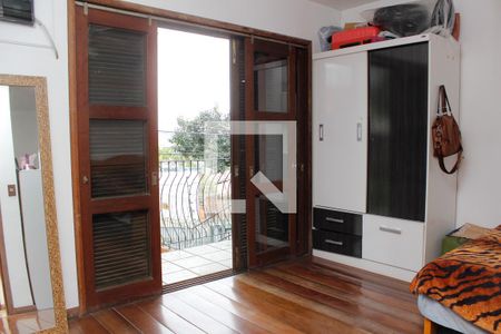 Casa à venda com 100m², 2 quartos e 2 vagas Casa à venda com 100m², 2 quartos e 2 vagasSuite 1