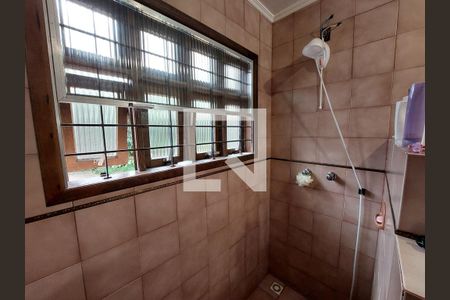 Casa à venda com 100m², 2 quartos e 2 vagas Casa à venda com 100m², 2 quartos e 2 vagasBanheiro Social