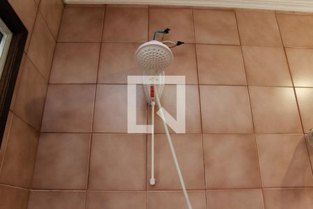 Casa à venda com 100m², 2 quartos e 2 vagas Casa à venda com 100m², 2 quartos e 2 vagasBanheiro Social