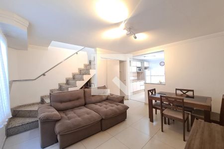 Sala de casa de condomínio à venda com 2 quartos, 61m² em Vila Califórnia, São Paulo