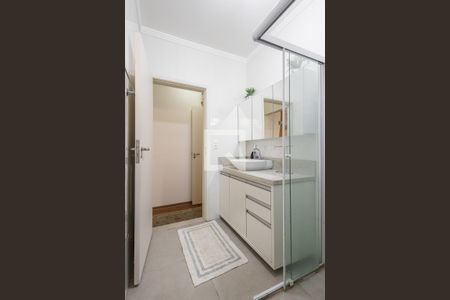 Casa à venda com 204m², 3 quartos e 2 vagasBanheiro da Suíte