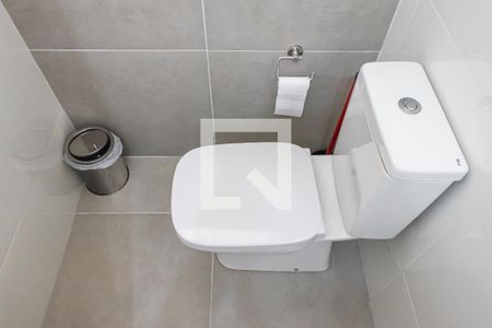 Casa à venda com 204m², 3 quartos e 2 vagasBanheiro