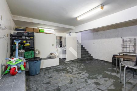 Casa à venda com 204m², 3 quartos e 2 vagasÁrea de Serviço