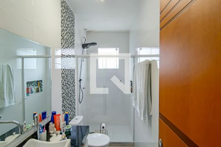 Casa à venda com 220m², 3 quartos e 1 vaga Casa à venda com 220m², 3 quartos e 1 vagaBanheiro