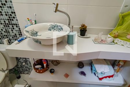 Casa à venda com 220m², 3 quartos e 1 vaga Casa à venda com 220m², 3 quartos e 1 vagaLavabo