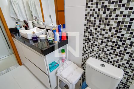 Casa à venda com 220m², 3 quartos e 1 vaga Casa à venda com 220m², 3 quartos e 1 vagaBanheiro