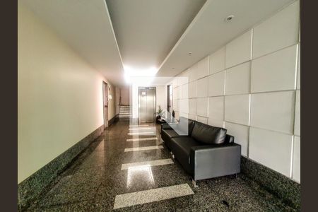 Apartamento à venda com 100m², 3 quartos e 2 vagas Apartamento à venda com 100m², 3 quartos e 2 vagasHall de Entrada