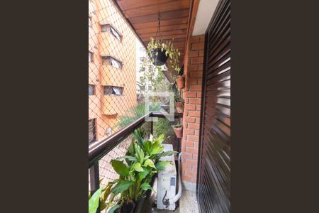 Apartamento à venda com 173m², 3 quartos e 3 vagas Apartamento à venda com 173m², 3 quartos e 3 vagasVaranda da Suíte 3