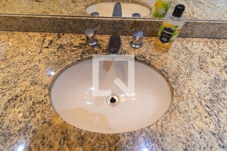 Apartamento à venda com 173m², 3 quartos e 3 vagas Apartamento à venda com 173m², 3 quartos e 3 vagasBanheiro da Suíte 3