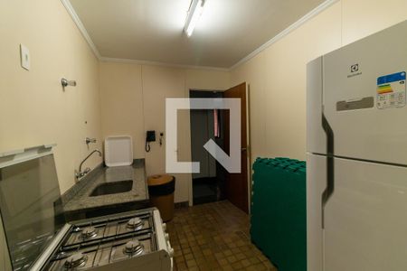 Apartamento à venda com 173m², 3 quartos e 3 vagas Apartamento à venda com 173m², 3 quartos e 3 vagasCozinha do Salão de Festas